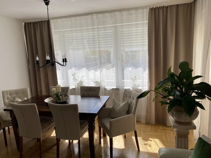 Wohn-Ess-Zimmer