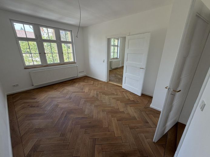 Esclusivo appartamento d’epoca di 146 m² completamente ristrutturato in posizione privilegiata a Göppingen–elegante, moderno, unico – Zimmer 6