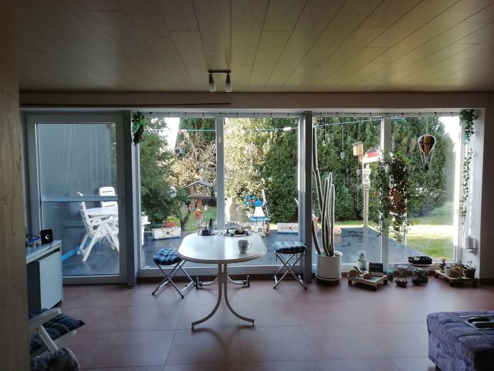 Toegankelijk SAMEN in 7 exclusieve koopappartementen, wonen op het platteland. – Wo.2: Wohnzimmer