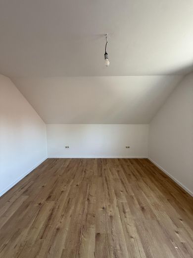 Balkonlu ve otoparklı güzel 3 odalı daire! – Zimmer