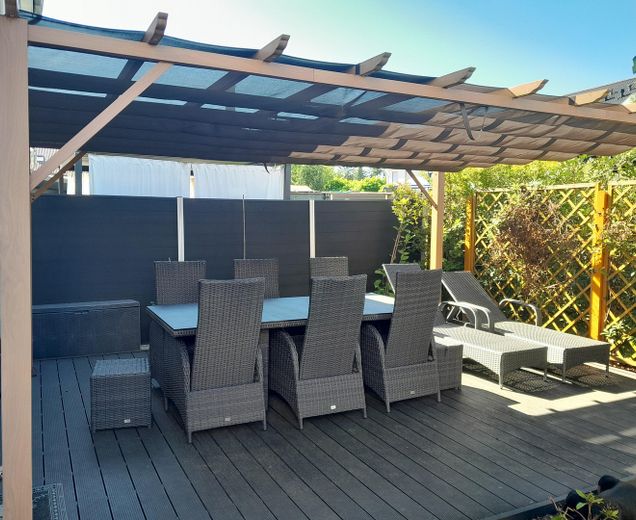 provisionsfrei,5 Zi  modern,schöner Garten,Pool – फोटो 10