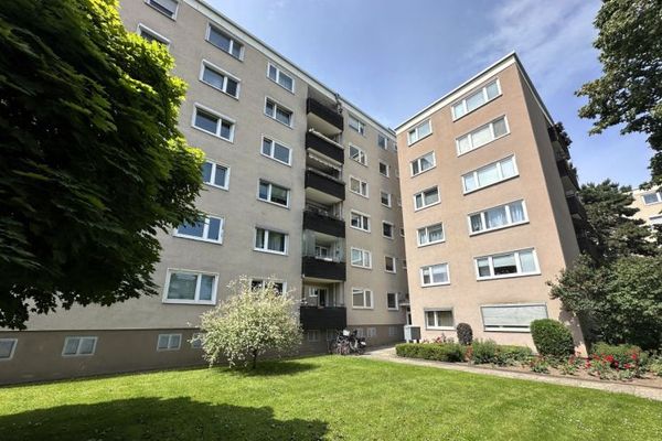Urocze mieszkanie własnościowe z 2 pokojami i loggią w Hildesheim