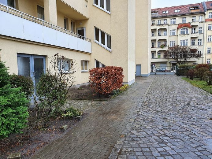 Mitte+Gesundbrunnen / Lager / Büro / EG / Zentrale Lage – Lagerzufahrt