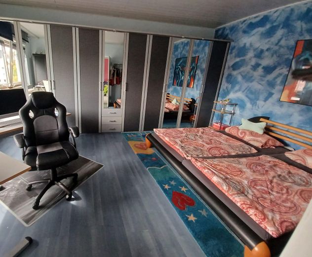 Bright 4-room apartment by Nuremberg City Park – Schlafzimmer 3