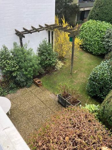 offener Gartenbereich