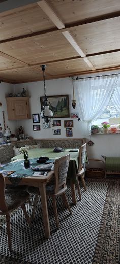 Mehrfamilienhaus mit großem Grundstück – 1 OG Esszimmer