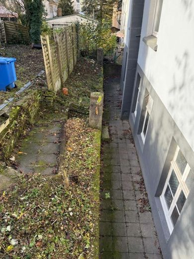 Wohn- und Geschäftshaus in zentraler Lage – Bild 15