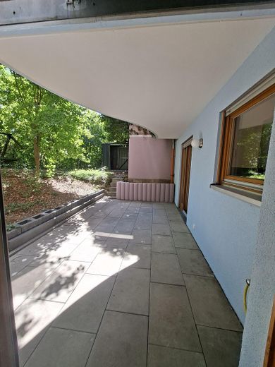 Vivir como en el campo: apartamento de 2 habitaciones recién renovado (57m2) con terraza y uso del jardín – Foto 19