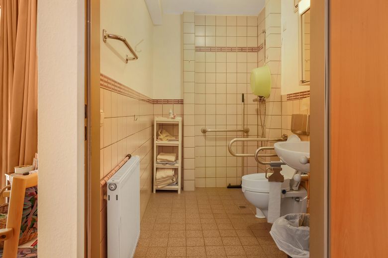 Zorgappartement als belegging: 5,92 % nettohuurrendement, huurcontract tot 2040, geen leegstandsrisico – Badezimmer