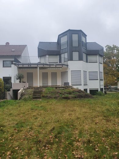Traumvilla am See mit Einliegerwohnung – Foto 1