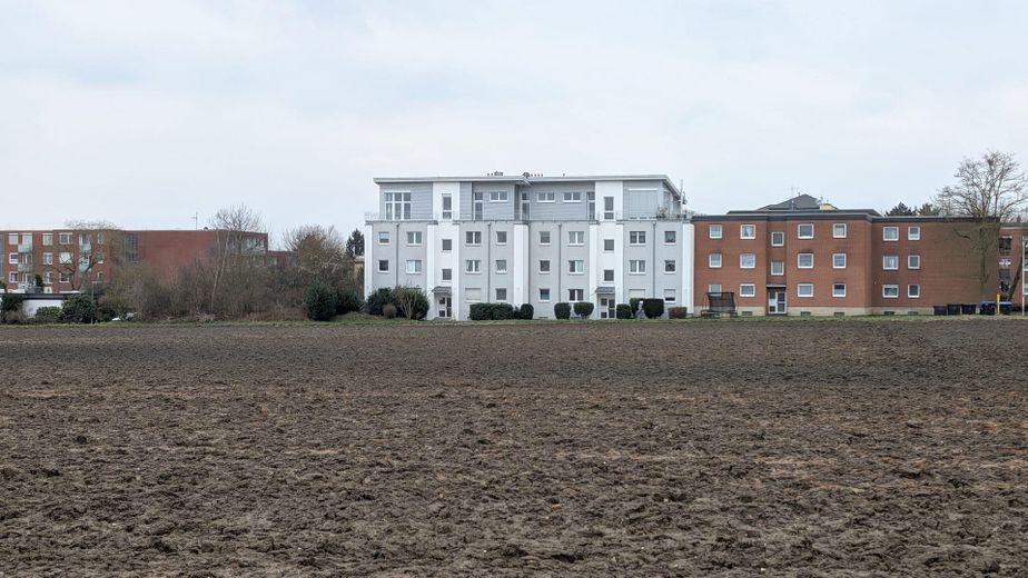 Wohnhaus aus der Ferne