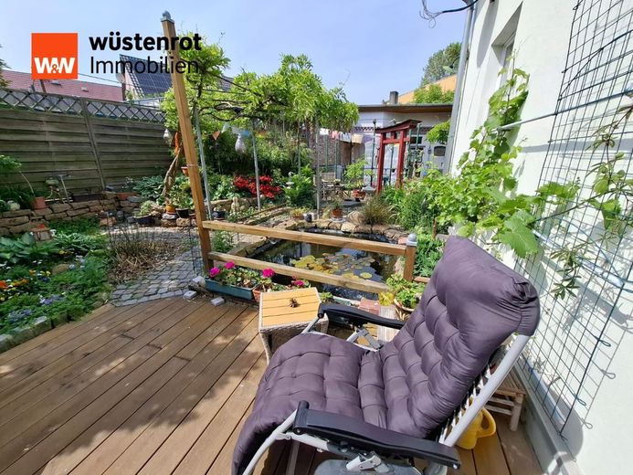 Mehr Wohnraum, mehr Lebensqualität - Modernisiertes Haus mit komfortablen Extras! – Terrasse