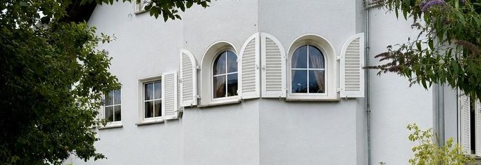 Energooszczędny dom jednorodzinny w stylu wiejskim – Frontansicht