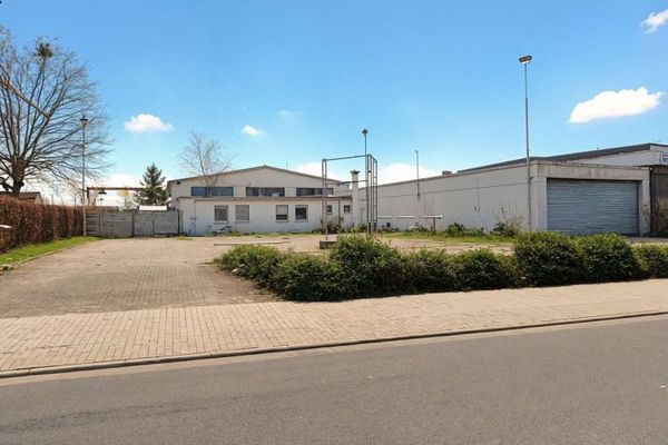 *** 146 m² Lager-/Werkstatt + 761 m² Freifläche zu vermieten -069-615889 ***