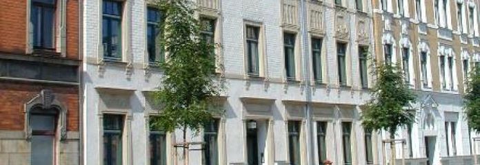 Tolle 2-Zi Dachgeschosswohnung mit Essbereich an der Küche