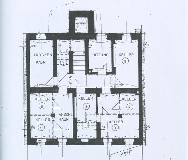 Eigentumswohnung Maisonette 5 Schlafräume, große Wohnküche und 2 Bäder – Altzeichnung