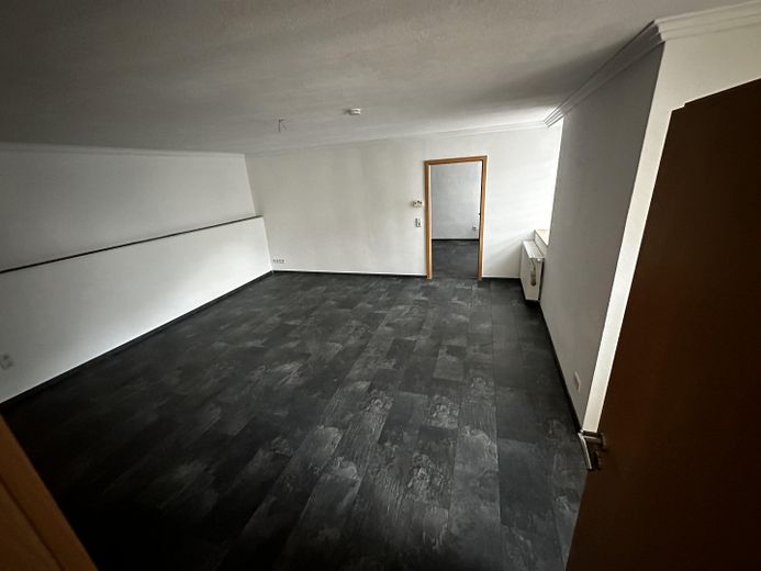 Schöne 2 Zimmer Wohnung mit Küche im Erdgeschoss – फोटो 3