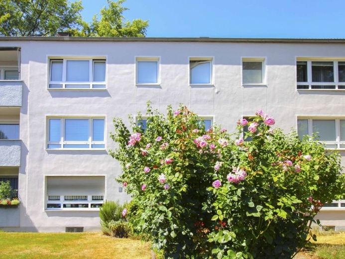 Luminoso appartamento di 4 locali con balcone in posizione tranquilla a Mönchengladbach-Wickrath – Foto 1