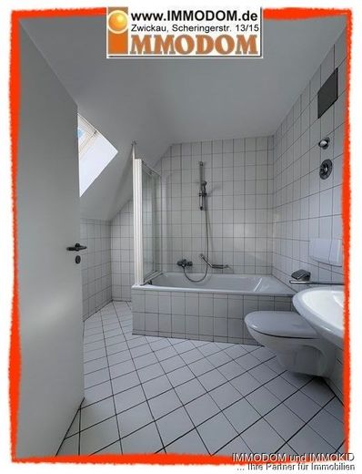 2-Zimmer-Wohnung mitten im Herzen von Zwickau – Bad