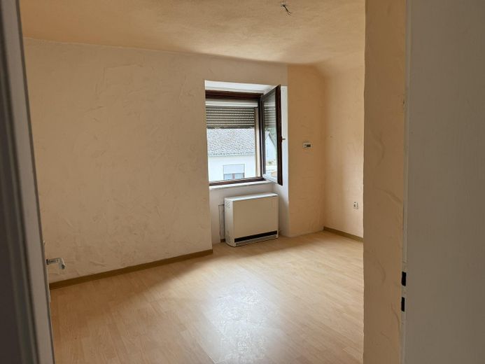 Gut erhaltenes Bauernhaus sucht neue Liebe – SZ3 (OG)