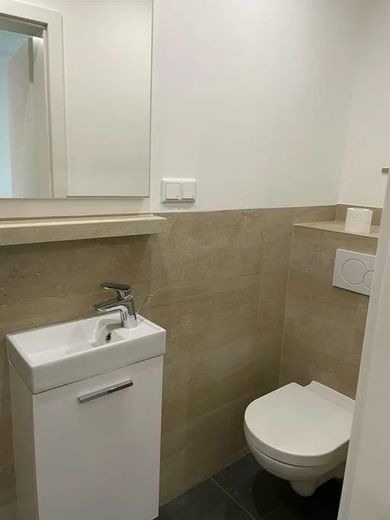 Gemütliches WG-Zimmer in guter Lage - München | Leopoldstraße 138 – Bad