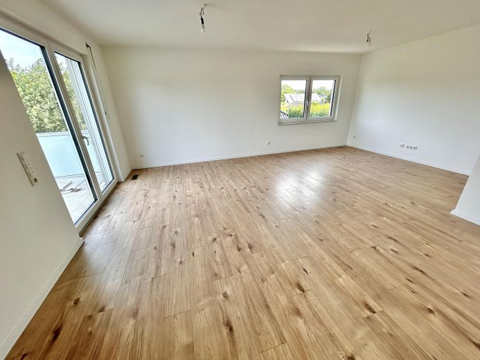 Luxus-Maisonette mit eigenem Eingang | Erstbezug | Klimaanlage | Wallbox | Einbauküche | 2 Bäder – großzügig und lichtdurchflutet