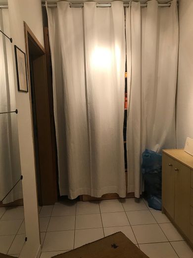 Biete Helle 2 Zimmer Wohnung von Privat in ruhige Lage in Tännesberg mit Terrasse,Grillgarten Mitbenutzung und Stellplatz sowie Keller. Wohnung sehr gut geteilt und Vollmöbliert.70000€ vhb. 015111378015 – Foto 2