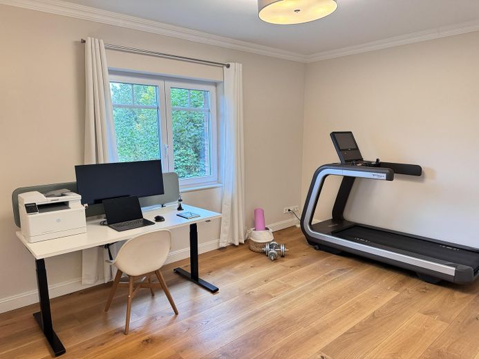 Arbeits-/Sportzimmer