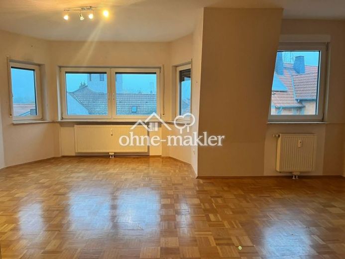 Gut geschnittene 4Zi Wohnung in Schöneck - Eigennutzung oder Kapitalanlage über 5% Rendite! – Foto 2