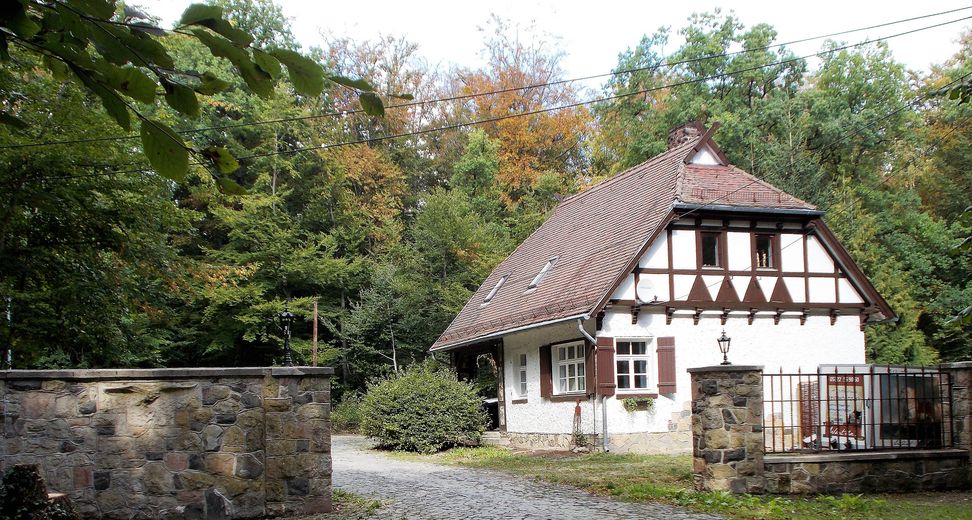Ortseingang der Anlage