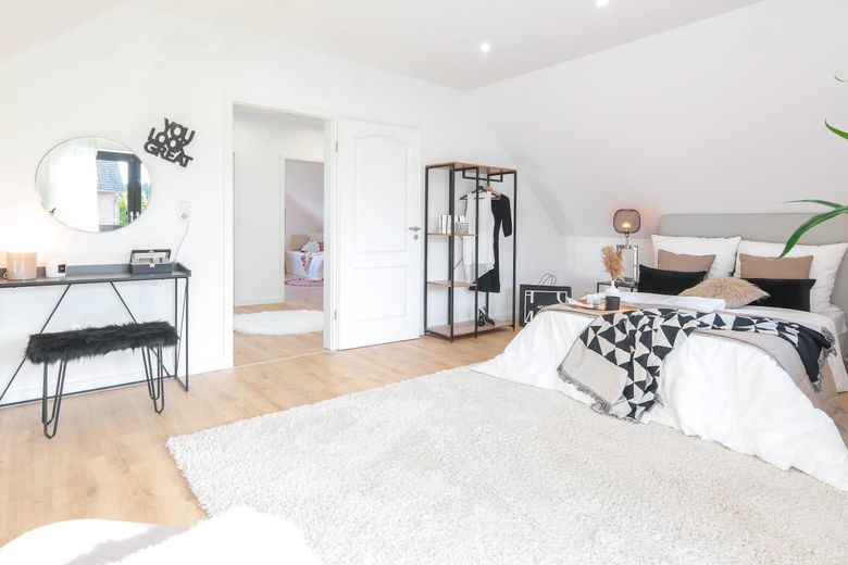 Casa adosada en hilera recién renovada en Willich-Anrath – Foto 1