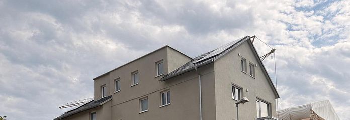 Pierwsze zamieszkanie w nowym budynku: kilka mieszkań 3-pokojowych o powierzchni 67–72 m², z balkonem i klasą energetyczną A+ – Hausansicht