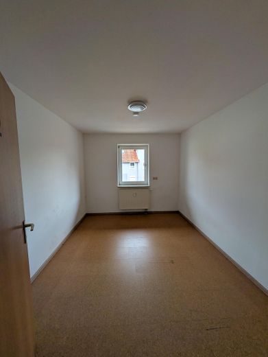 RENDITE > 7% mgl. o. Eigennutzung und Kapitalanlage kombiniert-MFH mit Ausbaupotenzial rd.350 m2 – 1. OG Wohnung 5 Zimmer