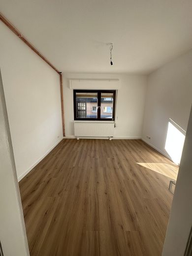 Wszechstronnie użytkowane pomieszczenia komercyjne – Zdjęcie 2
