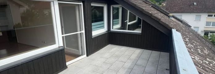 Kompaktes Wohnen mit Balkon: Attraktive 1,5-Zimmer-Dachgeschosswohnung