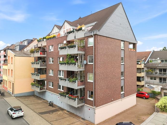 3 Zimmer Wohnung mit Balkon in Köln-Nippes zu kaufen – 3 Zimmer Wohnung mit Balkon in Köln-Nippes