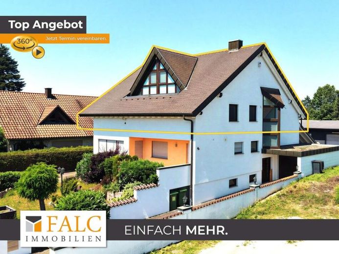 Magnifique appartement en duplex de 5 pièces avec galerie ouverte et 2 places de stationnement ! - FALC Immobilien – Photo 1
