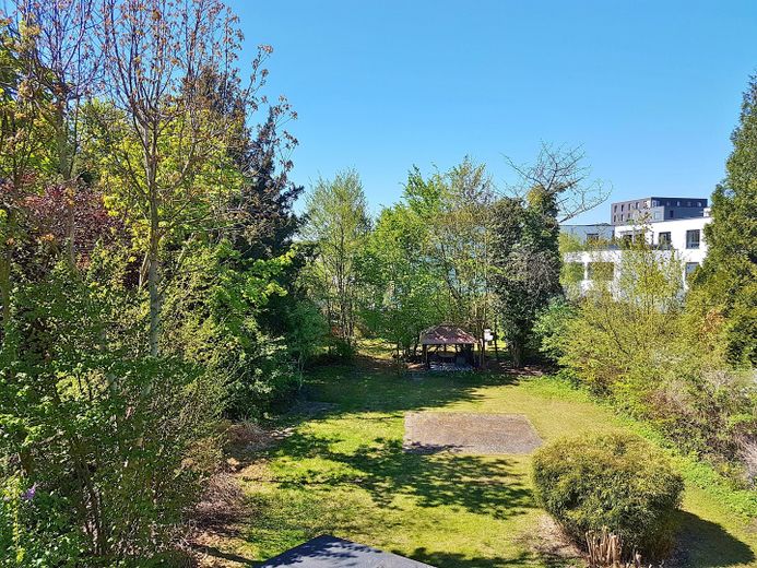 Gutes Wohnen im Weinbergviertel – Ausblick Garten