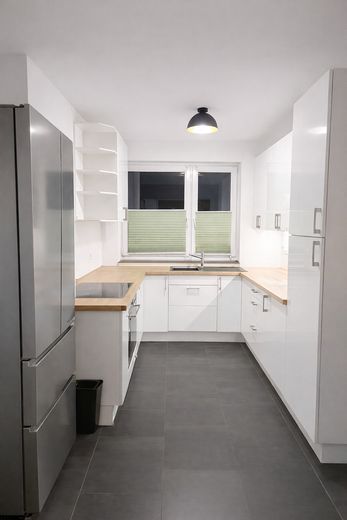 Modernes, familienfreundliches Stadthaus in Altlindenau inkl. Tiefgarage - von privat – Küche