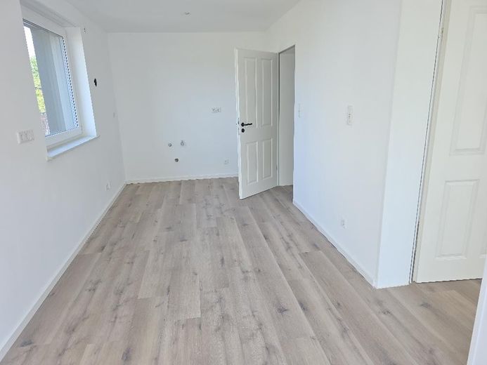 Zentral & Gemütlich: Attraktive 4-Zimmer-Wohnung in Eschborn – फोटो 8