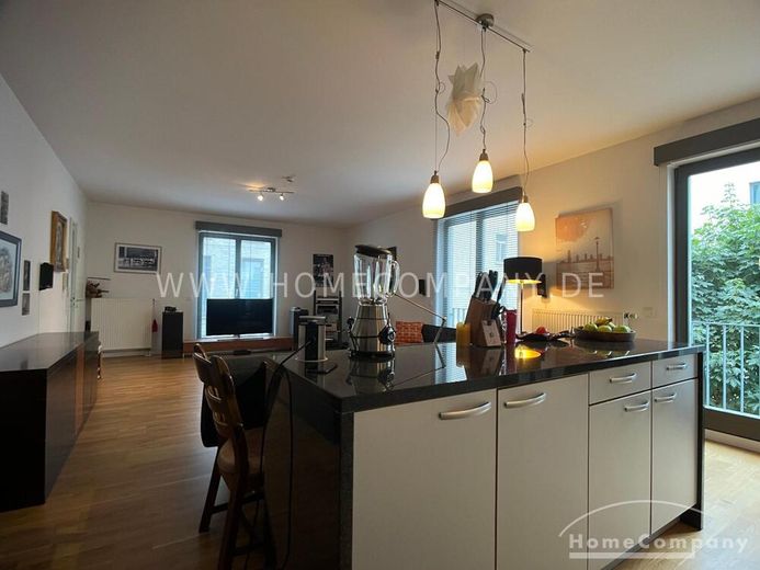 ***Bornheim (8071382) Bornheim’in kalbinde mobilyalı, geniş 2 odalı daire – 5b68cb11b1f813030b4bd6476302ea3fc09fc2ed.jpg