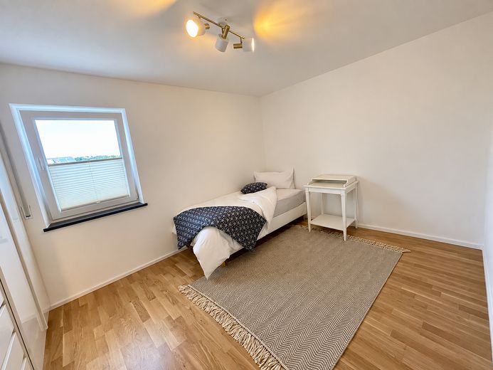 möblierte Wohnung mit Balkon - modern, hochwertig & sofort bezugsbereit – Foto 3