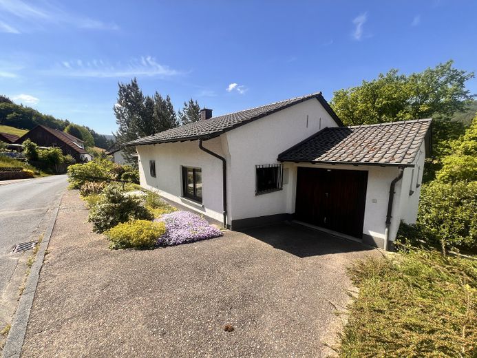 Ansicht von der Strasse