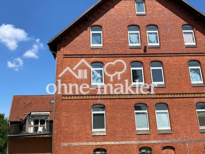 Budynek wielorodzinny w Laatzen (Rethen), 6 mieszkań + 1 lokal użytkowy + 120 m² powierzchni do adaptacji, 8% rentowności – Zdjęcie 2