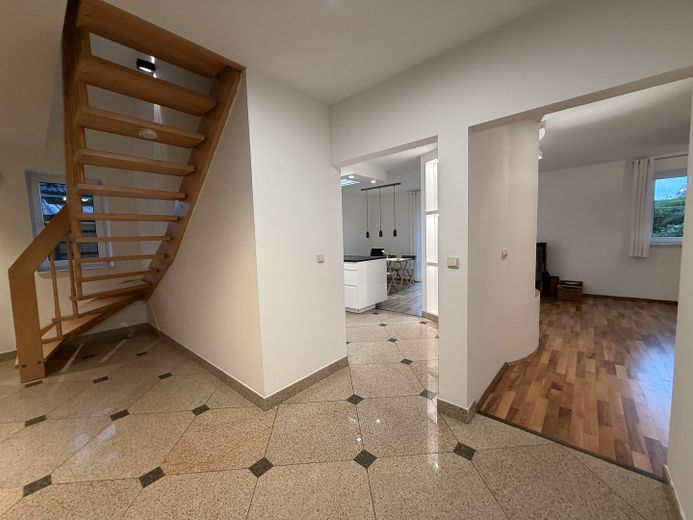 Licht, Luxus, Lebensqualität – Einfamilienhaus mit Charakter – फोटो 8