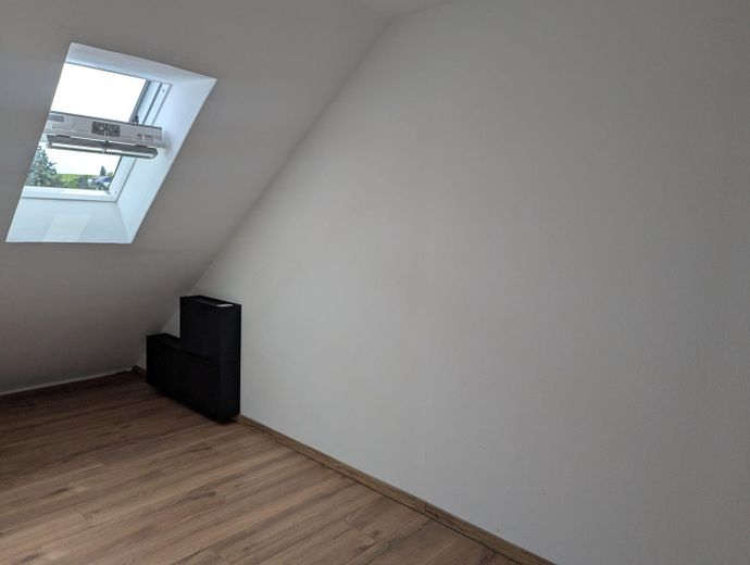 Luminoso piso de 2 habitaciones con encanto – Ankleidezimmer_01