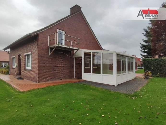 Ehemalige Hofstelle mit Wohnhaus, Scheune – Außenansicht