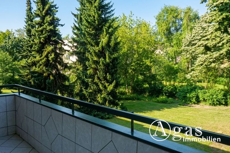 Derzeit vermietete 2,5-Zimmer-Wohnung mit Balkon zum Verkauf – Balkonaussicht