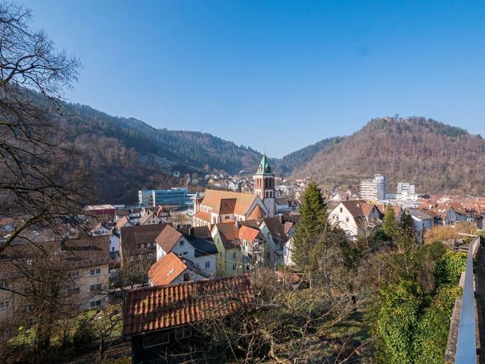 Bauplatz in zentrumsnaher Schramberger Aussichtslage zu verkaufen! – फोटो 1