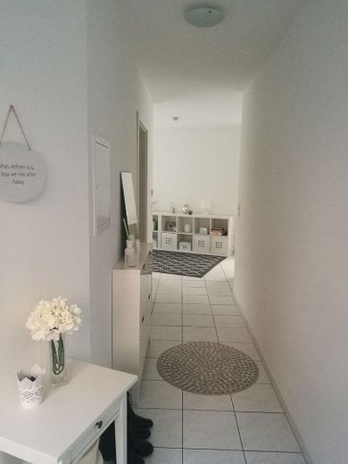 Flur Sicht Eing. nach WOZI 